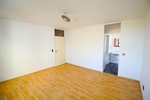 Bezugsfreie, barrierearme und frisch renovierte 2 Zimmer ETW mit Terrasse, Aufzug und TG-Stellplatz. - Etagenwohnung Sankt Augustin | Angebot:26777828