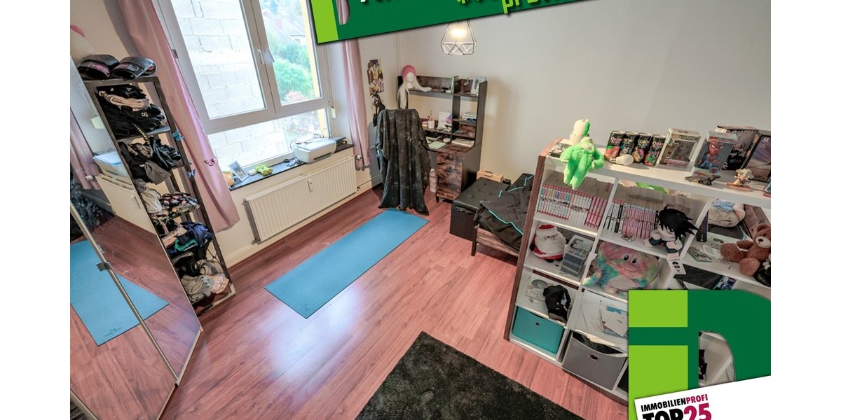 Zimmer 2 Wohnung OG MFH