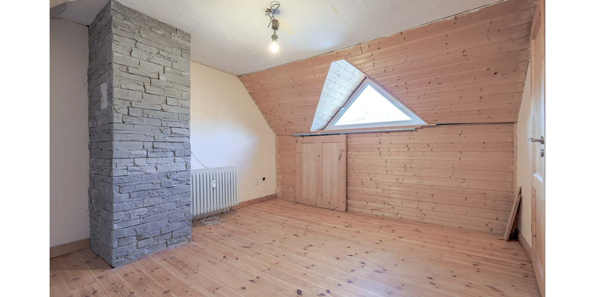 Zimmer 1 Dachgeschoss