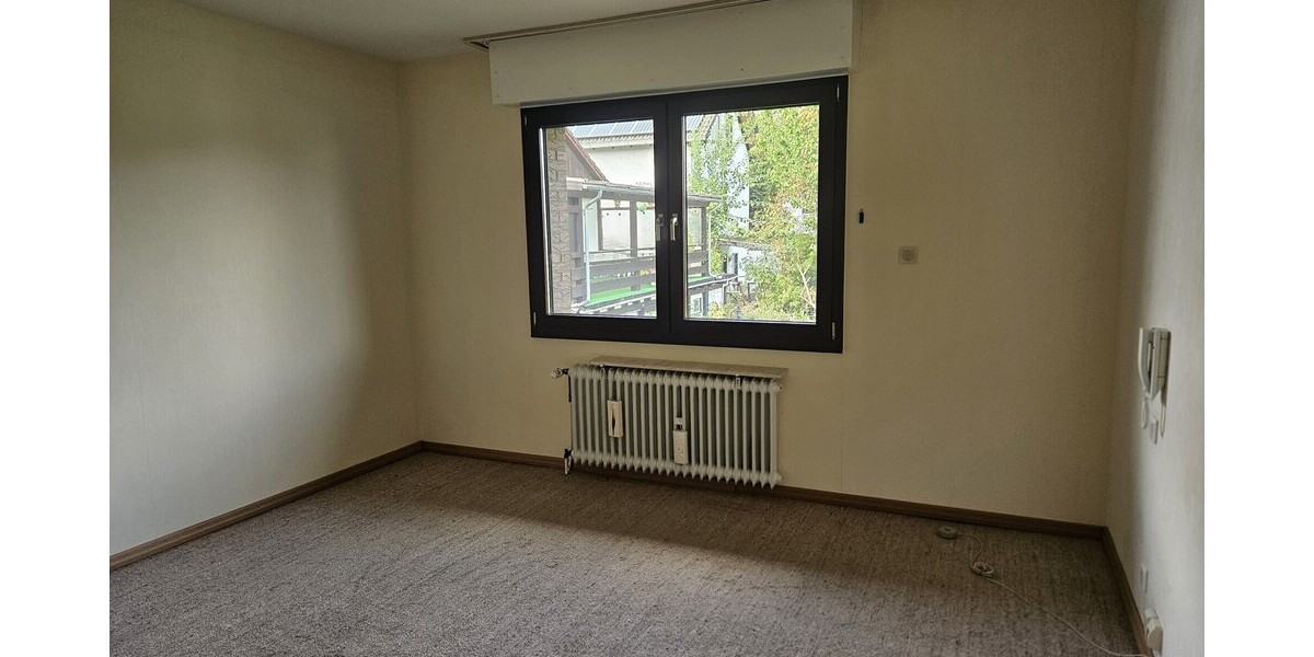 großes Schlafzimmer OG